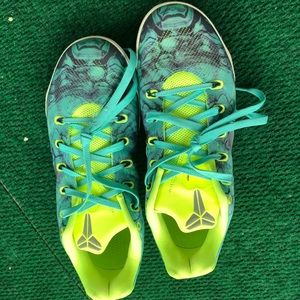 Nike Kobe 9 EM Low “Easter”